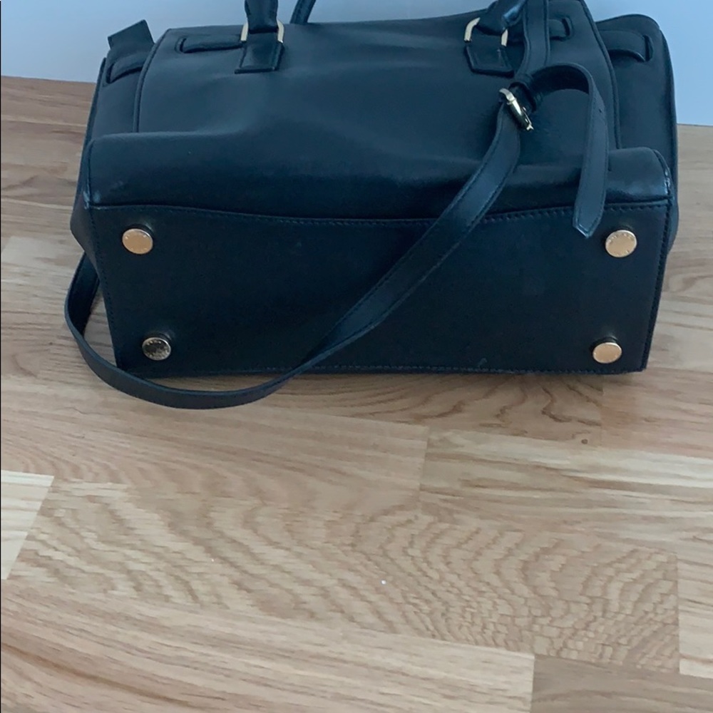 EUC Michael Kors hamilton Tote - Picture 5 of 5